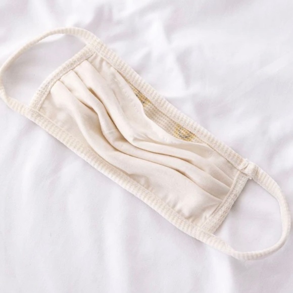 Face mask - Picture 3 of 3